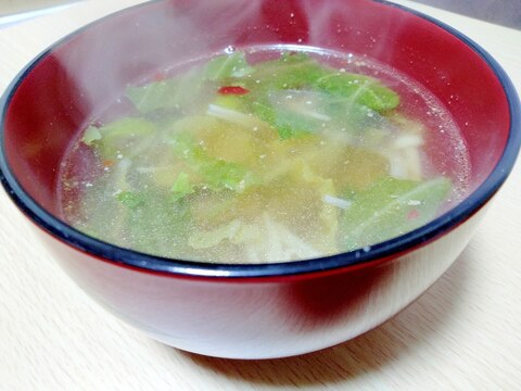 白菜とエノキのゴマ味の中華風スープ